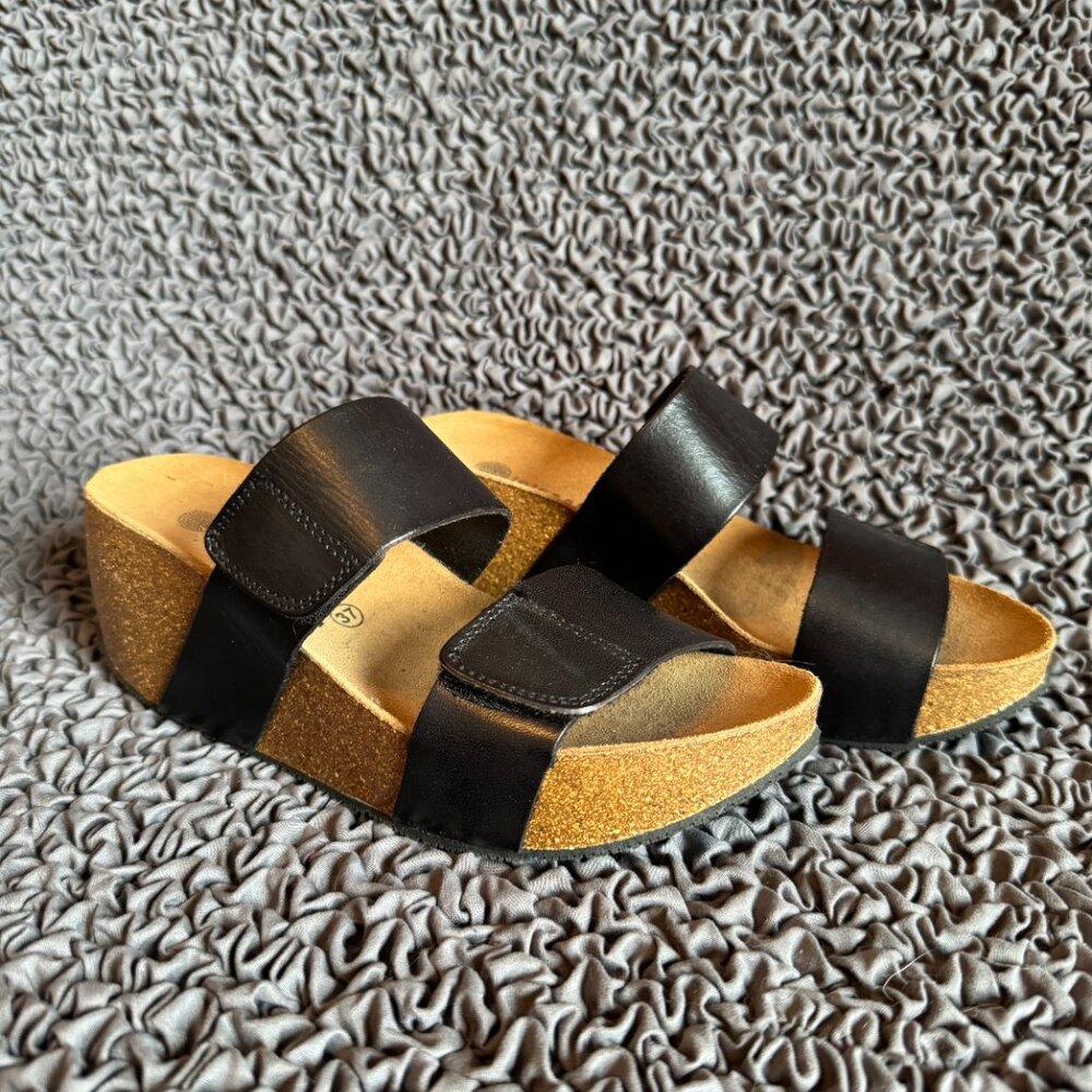 LOLA SABBIA Eric Michael Black Leather Platform Wedge Sandal Size 6.5/37